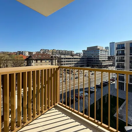 Bw Crown Garden Residences בלגרד