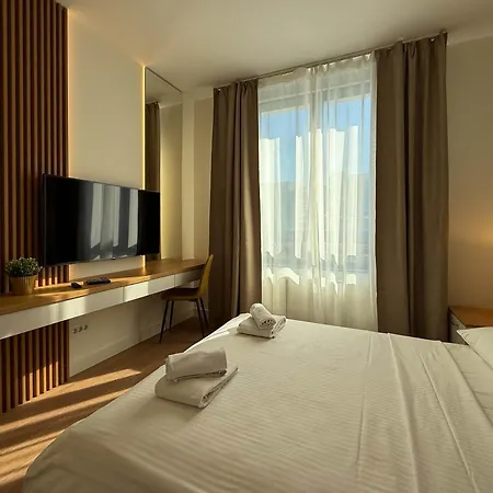 Bw Crown Garden Residences Apartment *